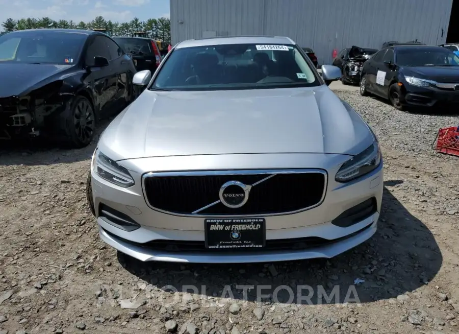 VOLVO S90 T5 MOM 2018 vin LVY982MK2JP022980 from auto auction Copart