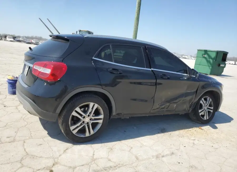 MERCEDES-BENZ GLA 250 2015 vin WDCTG4EB8FJ168413 from auto auction Copart