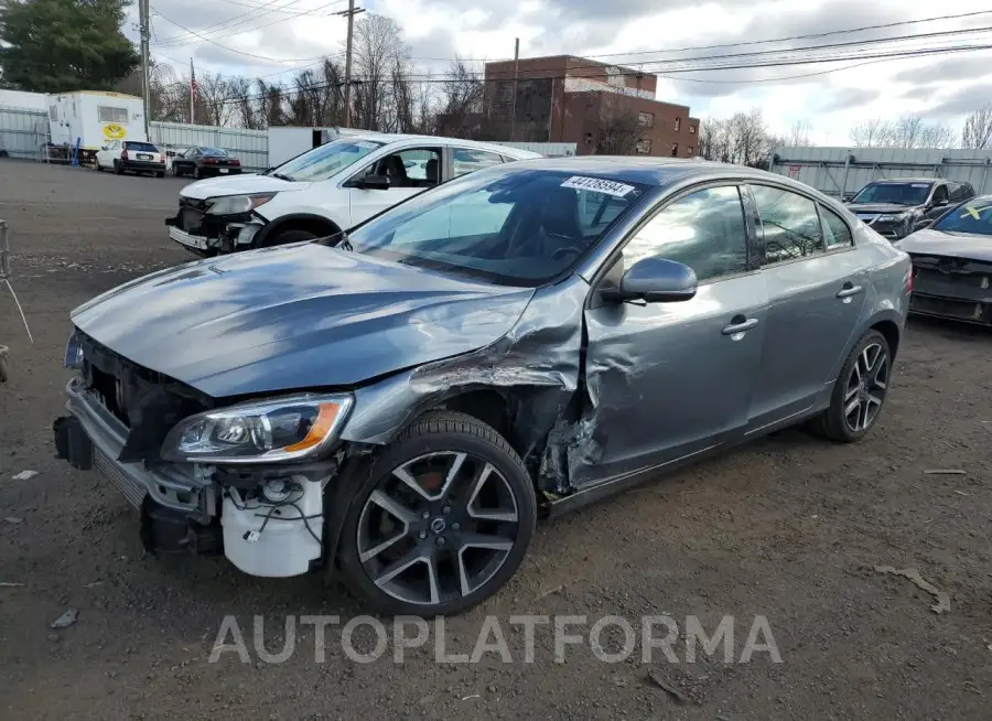 VOLVO S60 DYNAMI 2018 vin YV126MFL1J2451518 from auto auction Copart