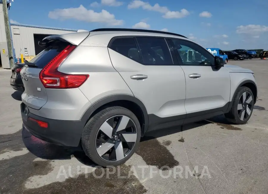 VOLVO XC40 RECHA 2023 vin YV4ED3UM0P2111622 from auto auction Copart