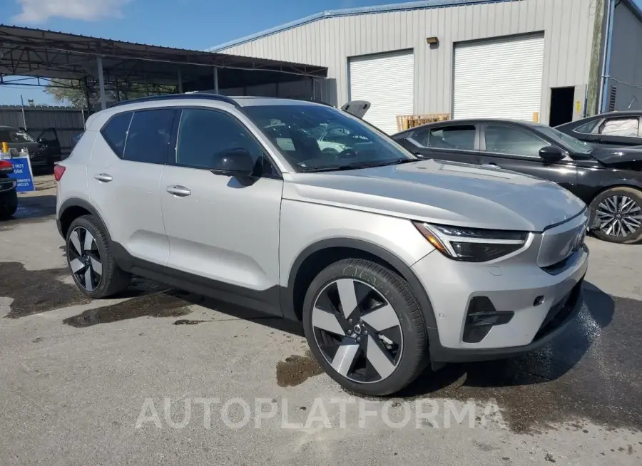 VOLVO XC40 RECHA 2023 vin YV4ED3UM0P2111622 from auto auction Copart