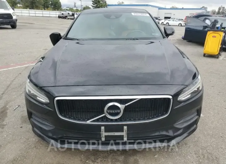 VOLVO S90 T5 MOM 2018 vin LVY982MK4JP025069 from auto auction Copart