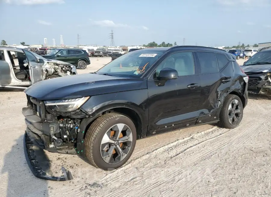 VOLVO XC40 PLUS 2024 vin YV4L12UL5R2206925 from auto auction Copart