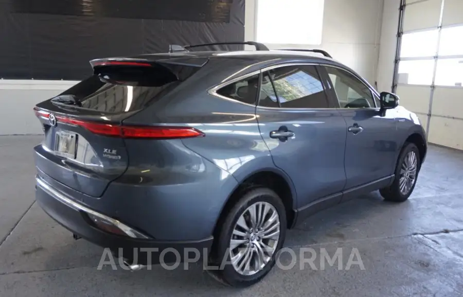 TOYOTA VENZA LE 2021 vin JTEAAAAHXMJ036513 from auto auction Copart