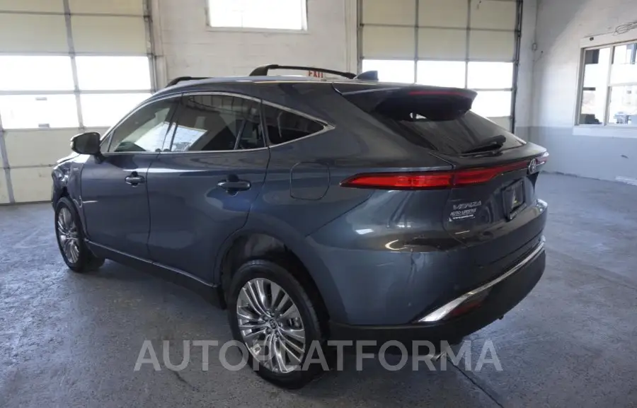 TOYOTA VENZA LE 2021 vin JTEAAAAHXMJ036513 from auto auction Copart