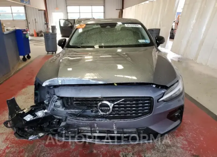 VOLVO S60 T5 MOM 2021 vin 7JR102TZ1MG118051 from auto auction Copart