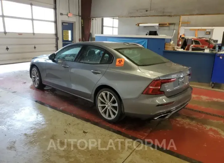 VOLVO S60 T5 MOM 2021 vin 7JR102TZ1MG118051 from auto auction Copart