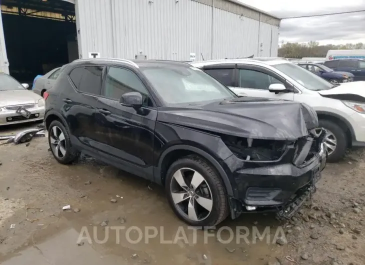 VOLVO XC40 T5 MO 2019 vin YV4162XZ9K2009786 from auto auction Copart