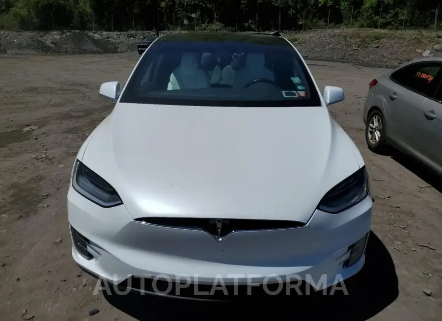 TESLA MODEL X 2018 vin 5YJXCBE27JF139900 from auto auction Copart