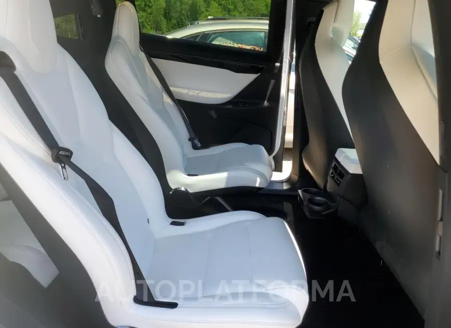 TESLA MODEL X 2018 vin 5YJXCBE27JF139900 from auto auction Copart