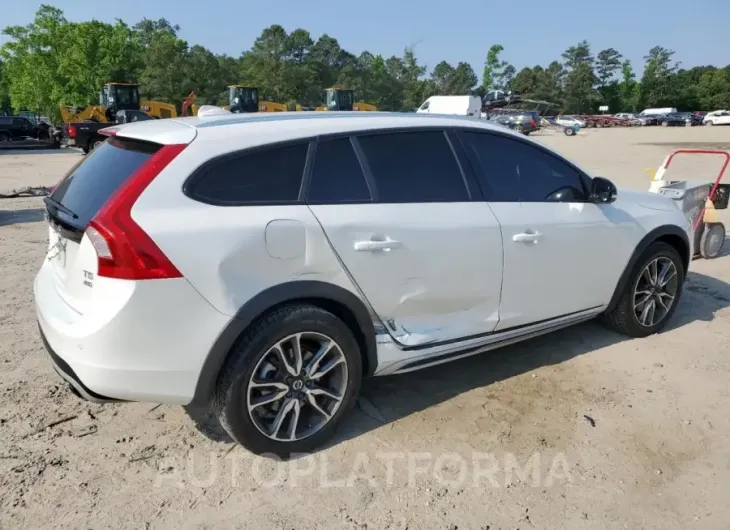 VOLVO V60 CROSS 2017 vin YV440MWK8H1036197 from auto auction Copart