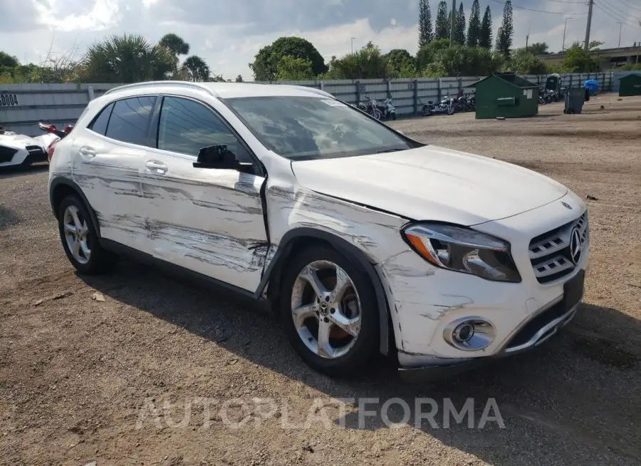 MERCEDES-BENZ GLA 250 2019 vin WDCTG4EB8KU013191 from auto auction Copart