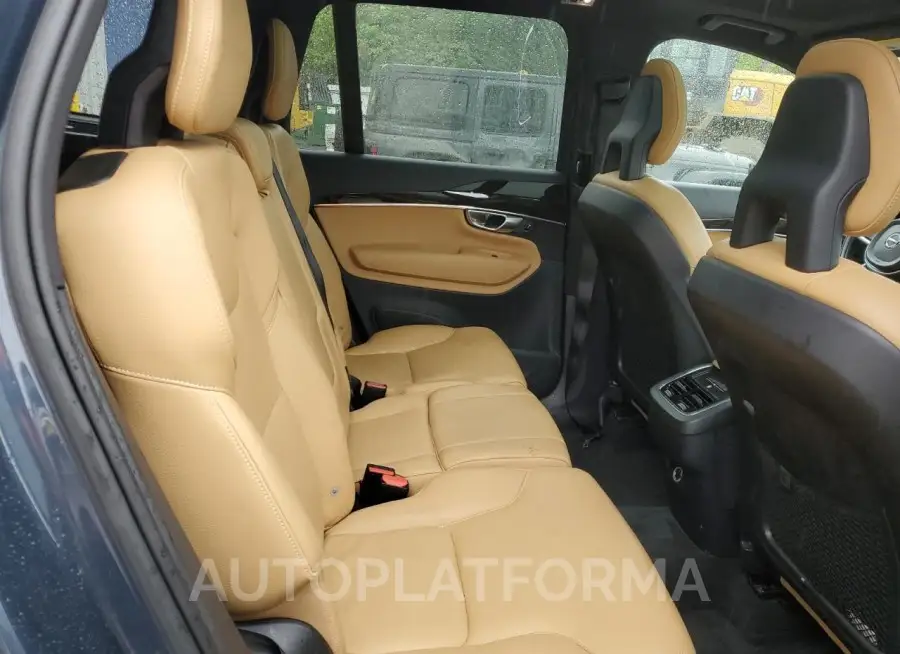 VOLVO XC90 T6 2018 vin YV4A22PK6J1207938 from auto auction Copart