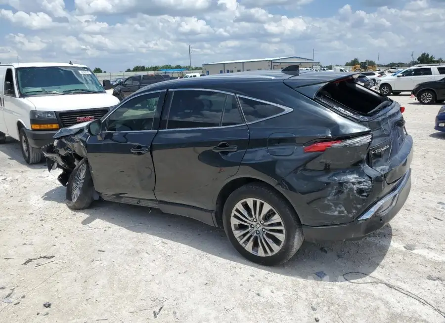 TOYOTA VENZA LE 2021 vin JTEAAAAH8MJ058705 from auto auction Copart