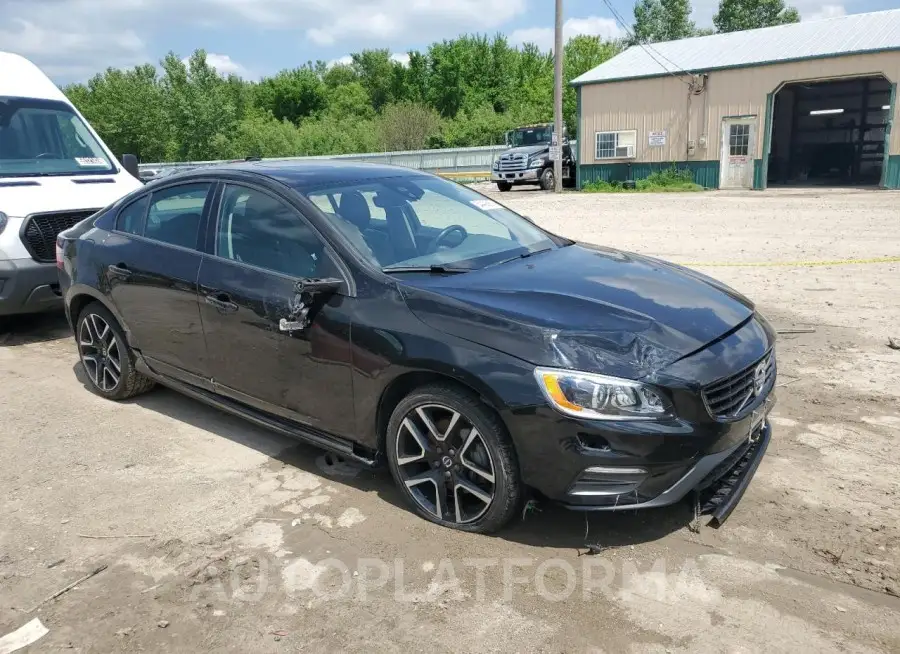 VOLVO S60 DYNAMI 2018 vin YV140MTL7J2452042 from auto auction Copart