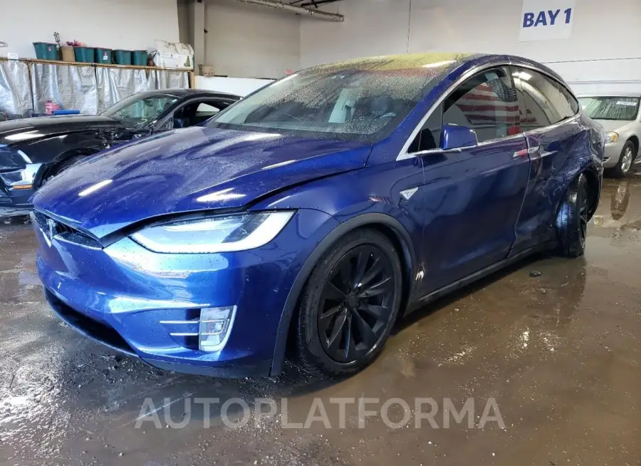 TESLA MODEL X 2016 vin 5YJXCAE26GF005284 from auto auction Copart