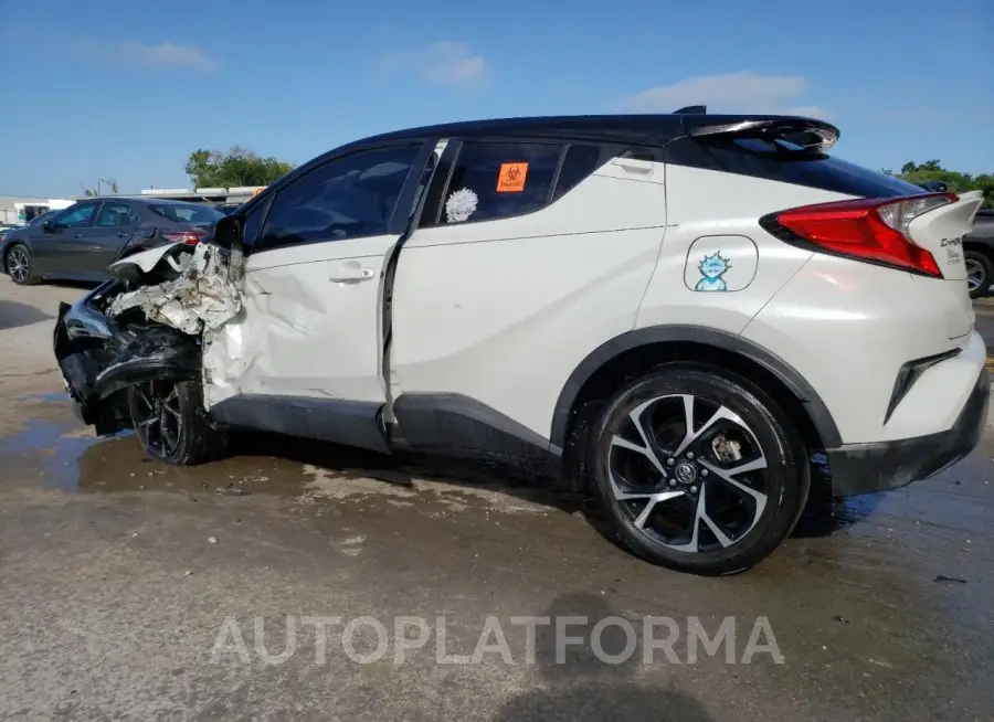 TOYOTA C-HR XLE 2019 vin NMTKHMBX9KR083459 from auto auction Copart