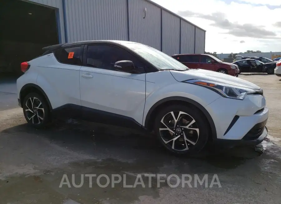 TOYOTA C-HR XLE 2019 vin NMTKHMBX9KR083459 from auto auction Copart