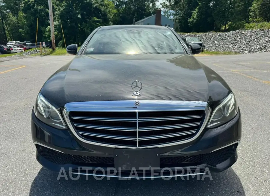 MERCEDES-BENZ E 300 4MAT 2018 vin WDDZF4KB7JA351100 from auto auction Copart