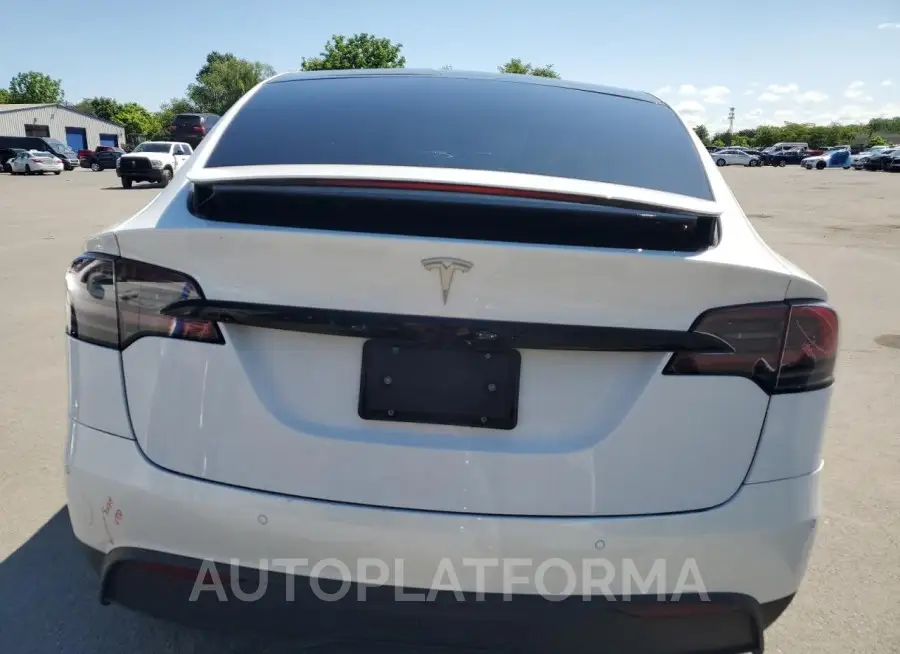 TESLA MODEL X 2022 vin 7SAXCAE50NF345766 from auto auction Copart