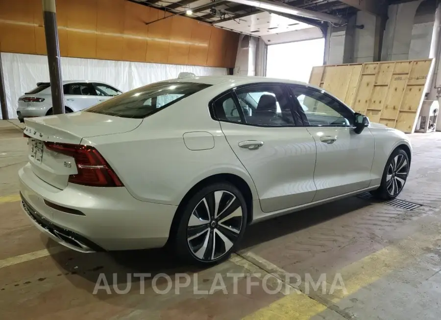 VOLVO S60 B5 MOM 2022 vin 7JRL12FZXNG172709 from auto auction Copart