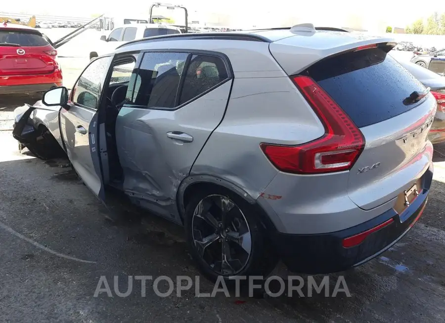 VOLVO XC40 CORE 2024 vin YV4L12UK5R2288212 from auto auction Copart