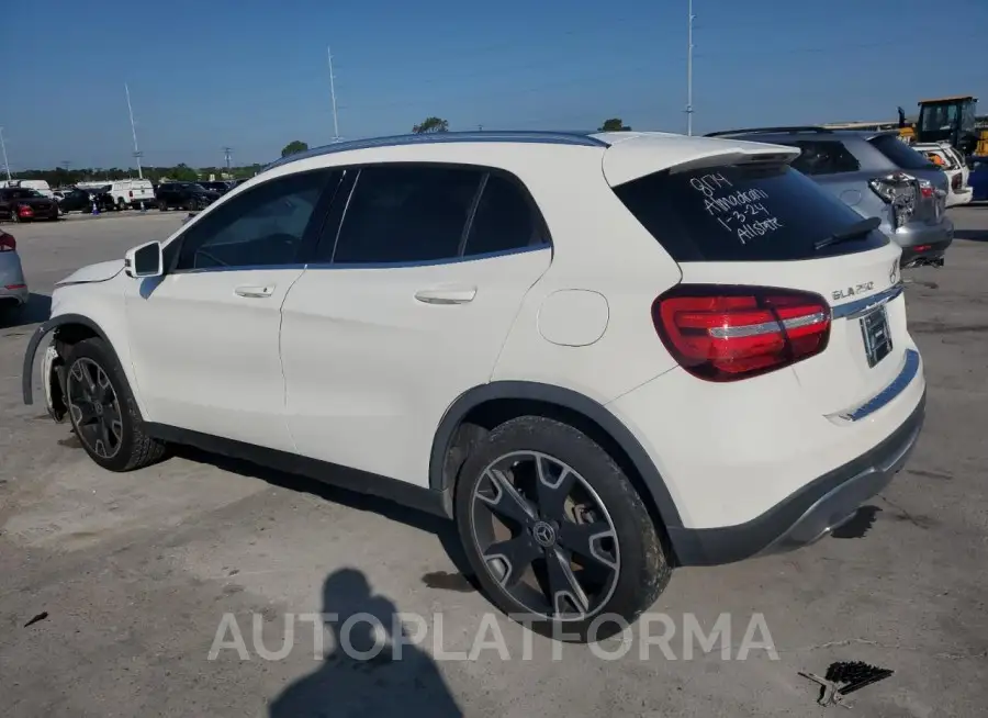 MERCEDES-BENZ GLA 250 2019 vin WDCTG4EB9KU014270 from auto auction Copart