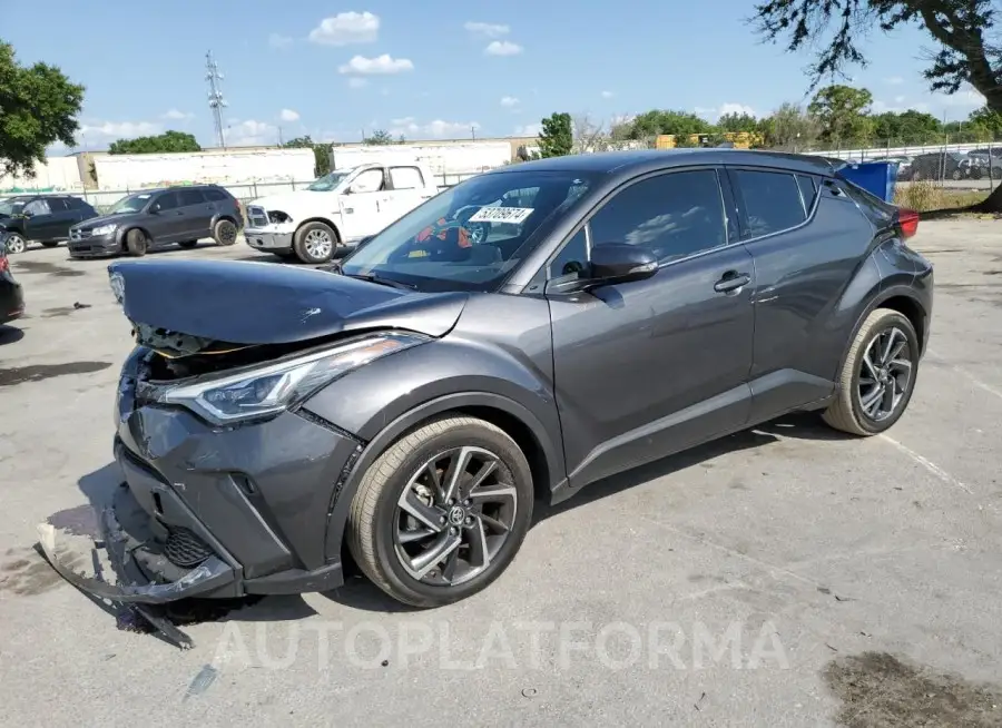 TOYOTA C-HR XLE 2022 vin NMTKHMBX8NR141260 from auto auction Copart