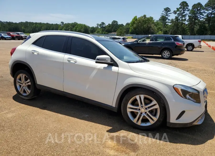 MERCEDES-BENZ GLA 250 2016 vin WDCTG4EB7GJ235682 from auto auction Copart