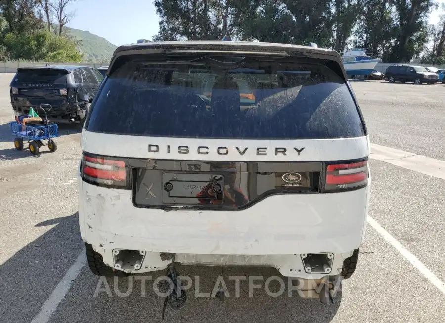 LAND ROVER DISCOVERY 2019 vin SALRT2RV2K2401672 from auto auction Copart