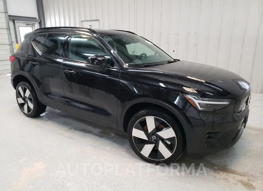 VOLVO XC40 RECHA 2023 vin YV4ED3UM0P2113497 from auto auction Copart