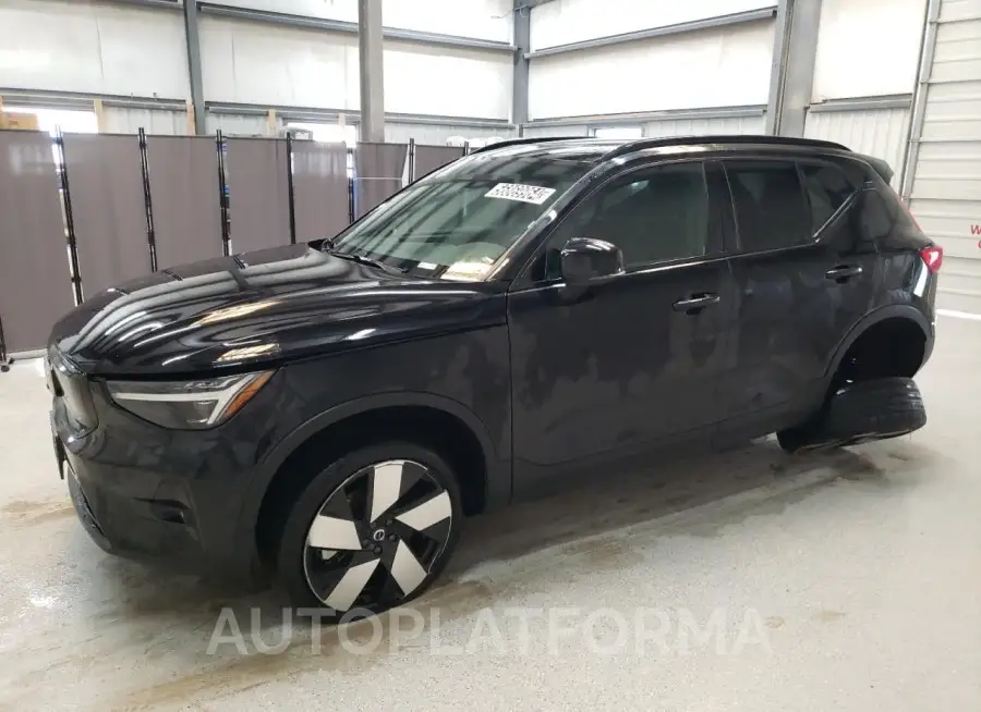 VOLVO XC40 RECHA 2023 vin YV4ED3UM0P2113497 from auto auction Copart