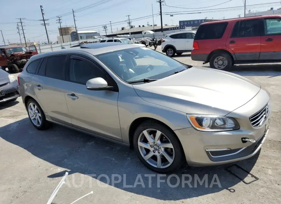 VOLVO V60 2015 vin YV140MEAXF1201895 from auto auction Copart