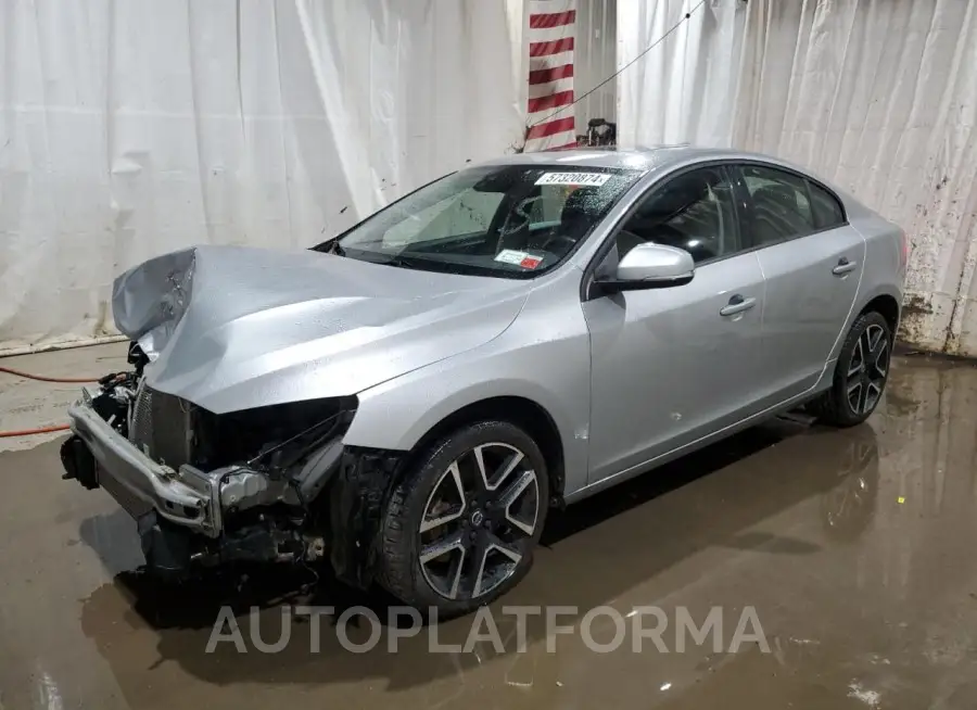 VOLVO S60 DYNAMI 2017 vin YV140MTL2H2438480 from auto auction Copart