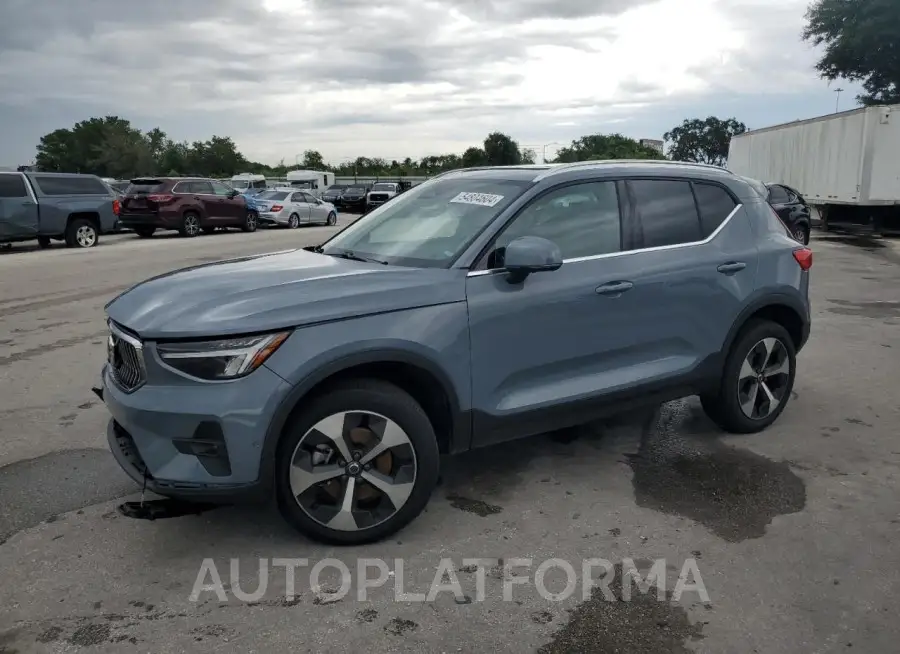 VOLVO XC40 PLUS 2023 vin YV4K92HN5P2091112 from auto auction Copart