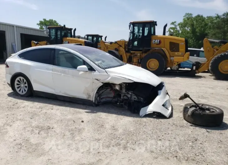 TESLA MODEL X 2018 vin 5YJXCBE2XJF118250 from auto auction Copart