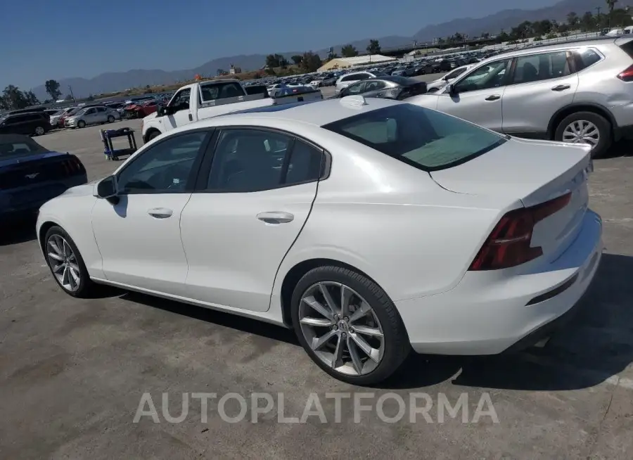 VOLVO S60 T5 MOM 2021 vin 7JR102FK8MG102198 from auto auction Copart