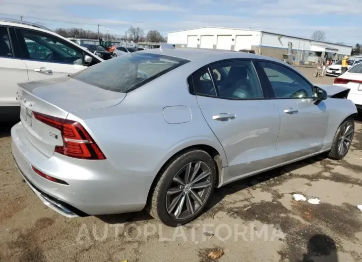 VOLVO S60 B5 MOM 2022 vin 7JRL12TZ5NG172766 from auto auction Copart