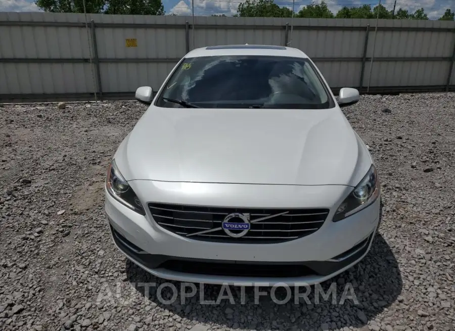 VOLVO S60 PLATIN 2015 vin YV149MFM8F1334010 from auto auction Copart