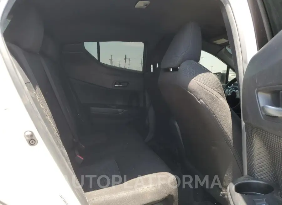 TOYOTA C-HR XLE 2019 vin JTNKHMBX1K1051938 from auto auction Copart