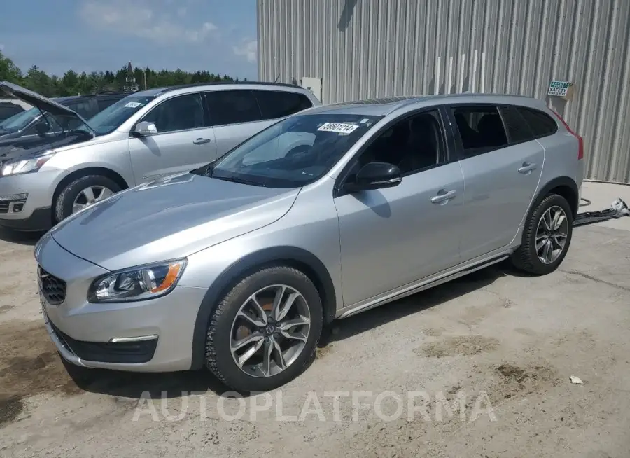 VOLVO V60 CROSS 2018 vin YV440MWK3J2056101 from auto auction Copart