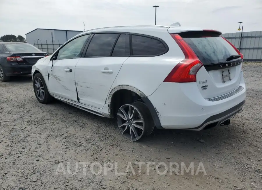 VOLVO V60 CROSS 2016 vin YV4612HK8G1003044 from auto auction Copart