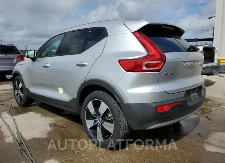 VOLVO XC40 T4 MO 2019 vin YV4AC2HK4K2121194 from auto auction Copart