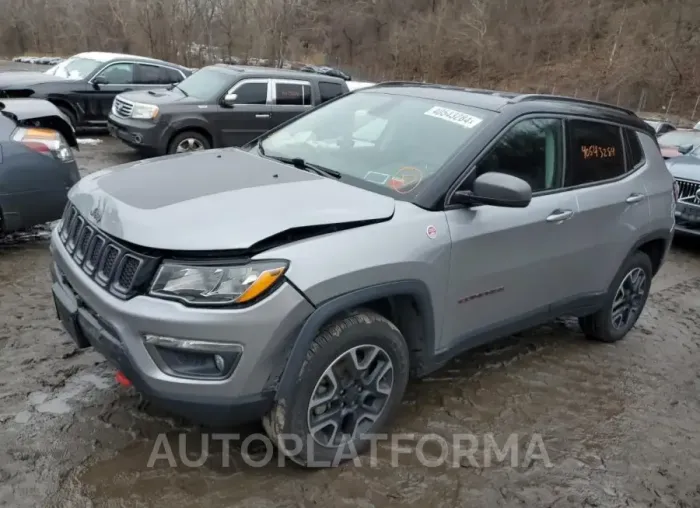 JEEP COMPASS TR 2019 vin 3C4NJDDB3KT721313 from auto auction Copart