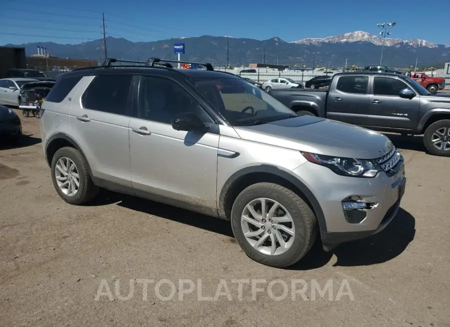 LAND ROVER DISCOVERY 2017 vin SALCR2BG5HH637402 from auto auction Copart