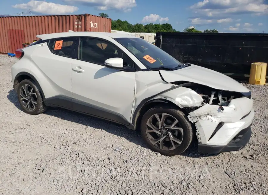 TOYOTA C-HR XLE 2018 vin JTNKHMBXXJ1003868 from auto auction Copart