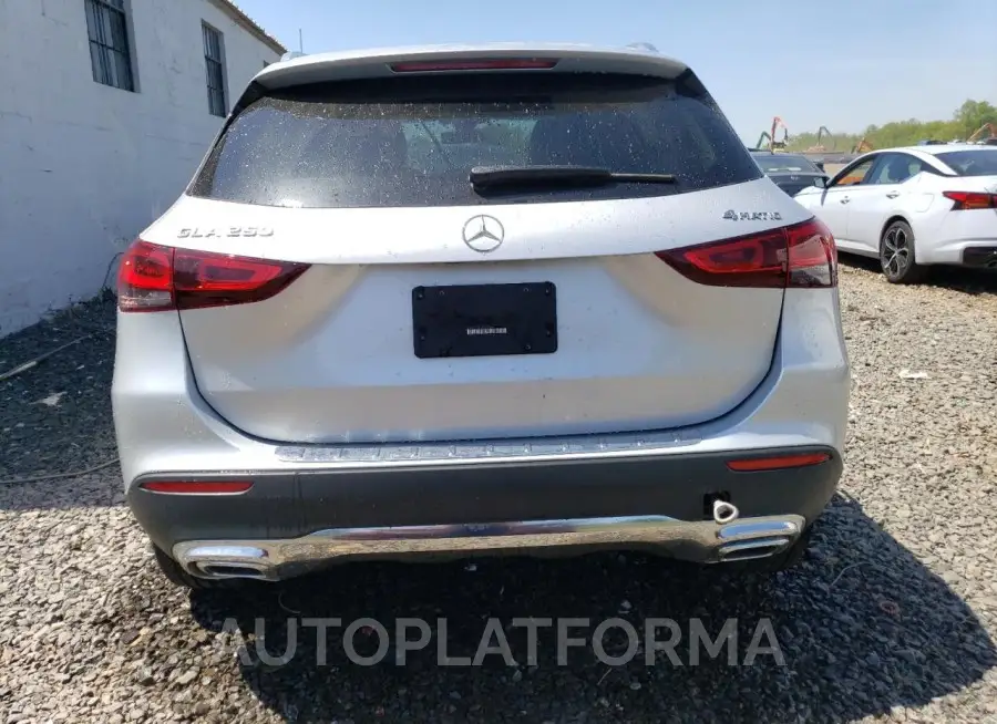 MERCEDES-BENZ GLA 250 4M 2021 vin W1N4N4HB2MJ272509 from auto auction Copart