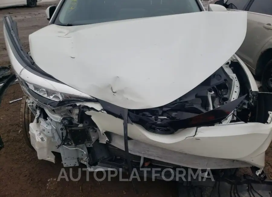 TOYOTA C-HR XLE 2021 vin JTNKHMBX9M1108048 from auto auction Copart