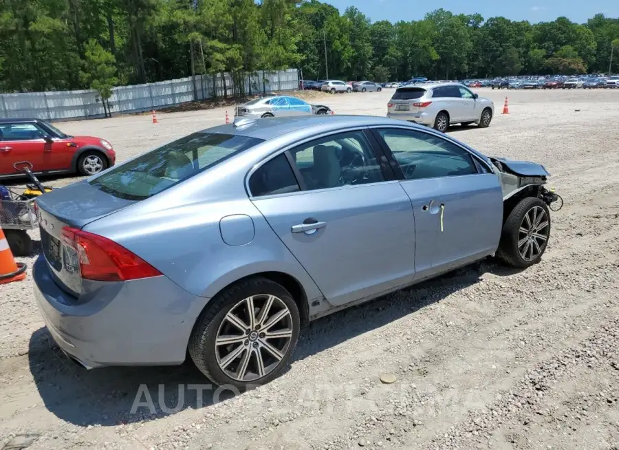 VOLVO S60 PLATIN 2017 vin LYV402TMXHB137926 from auto auction Copart