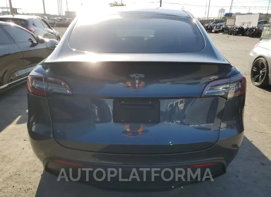 TESLA MODEL Y 2022 vin 7SAYGDEF3NF348289 from auto auction Copart